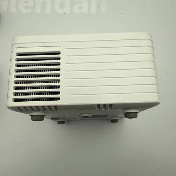 Yoton Y3 Mini Video Projector, 5500 Lumens - Picture 4 of 10